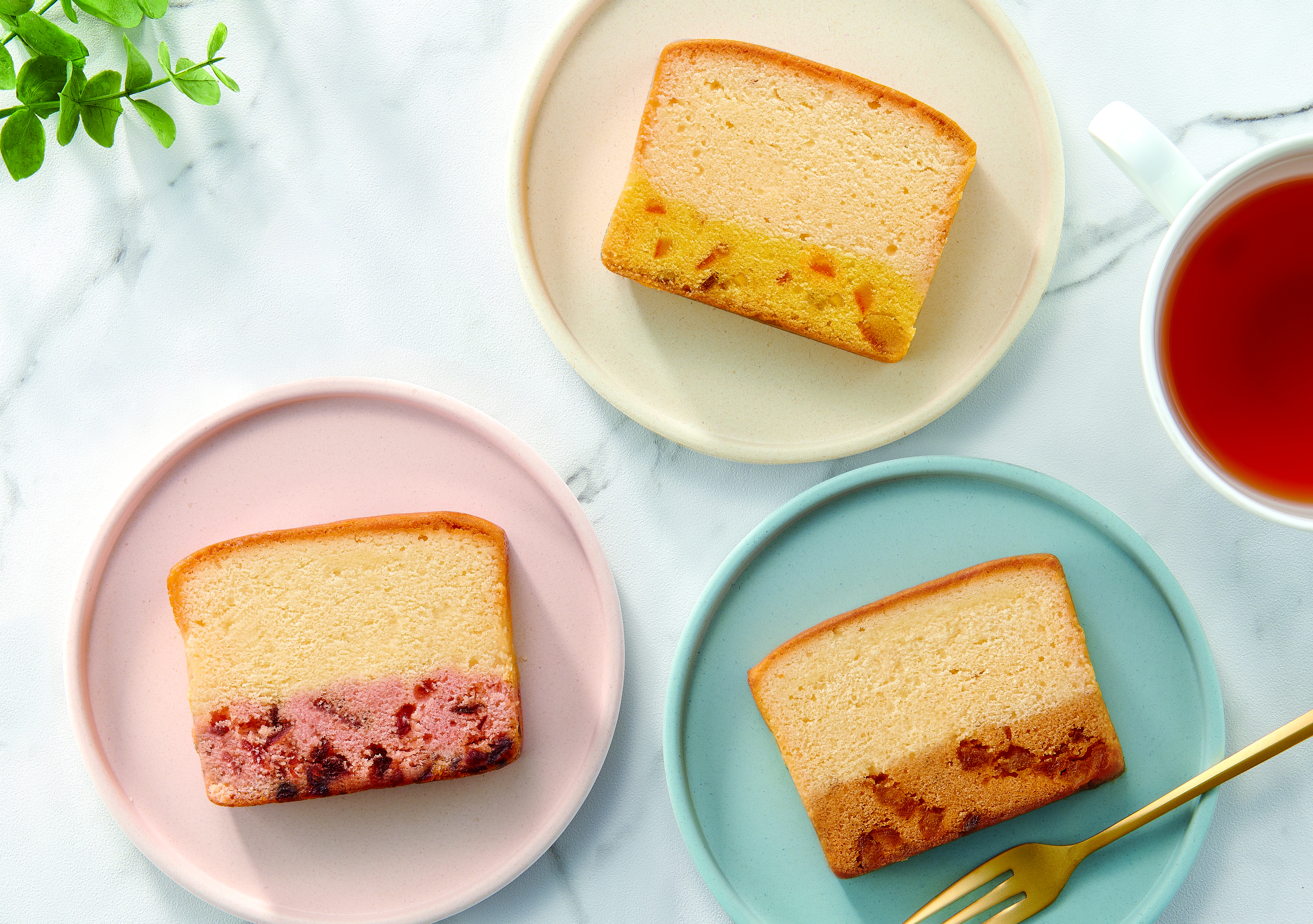 果実と楽しむ　しっとり濃厚チーズケーキ　15個