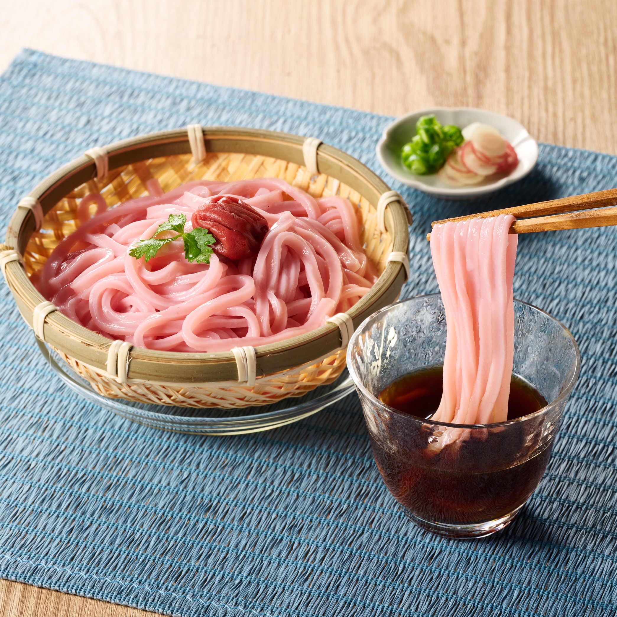紀州　丸ざる梅うどん