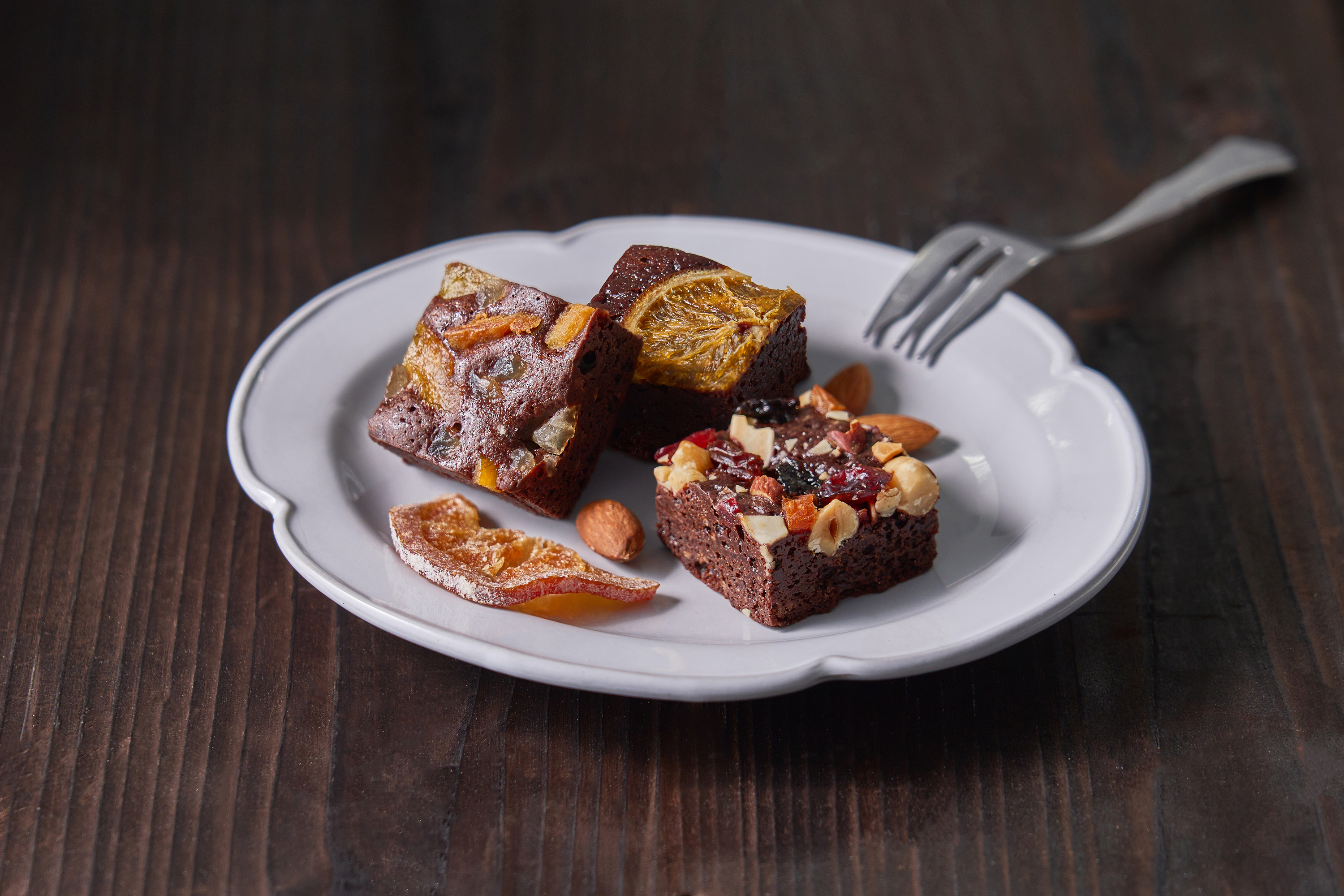 ホシフルーツ　ナッツとドライフルーツの贅沢ブラウニー