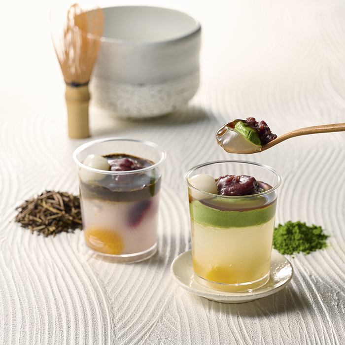 ホシフルーツ　黒蜜で食べるクリームあんみつ